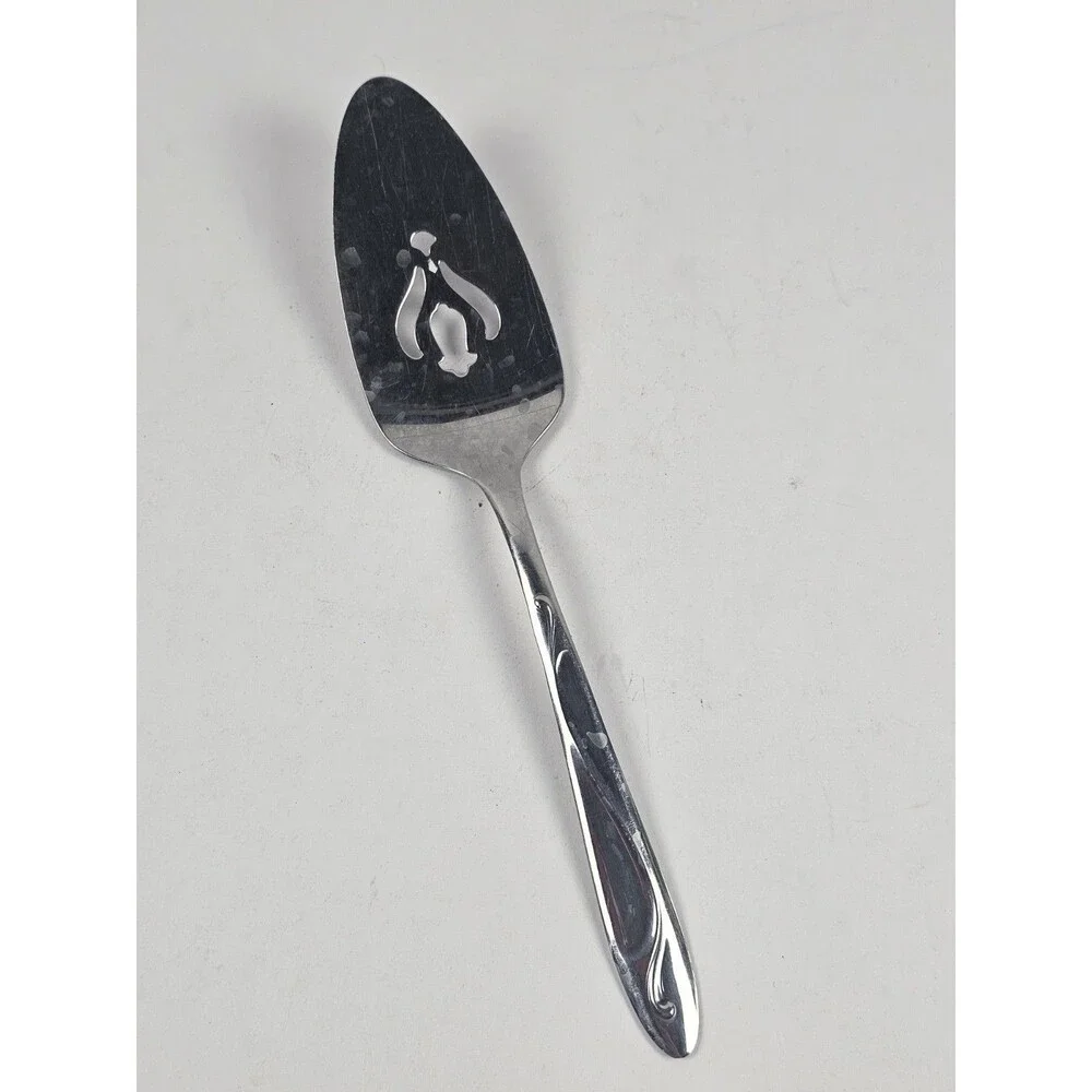 Superior Stainless Steel Flatware Pierced Cake Pie Server 8 3/4